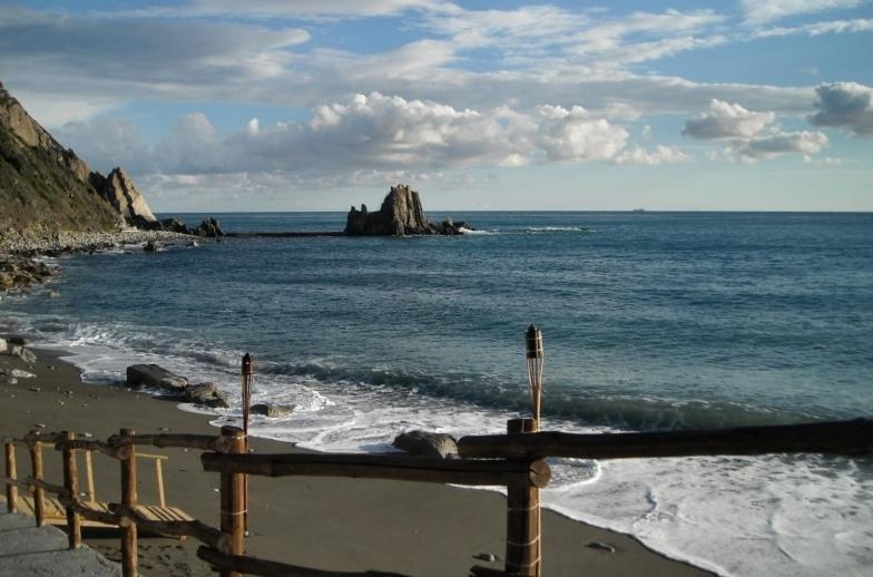 Casaviva - Appartamento Sul Mare A Sestri Levante-Riva Trigoso Luaran gambar